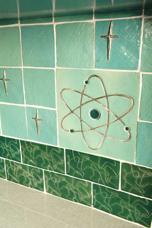 retro-atomic-tile-e1398723332169-500x750